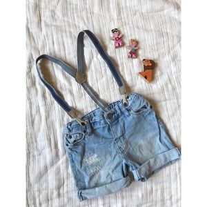 H&M kid shorts with suspenders